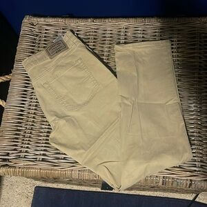 Men’s Levi khaki pants 32x32